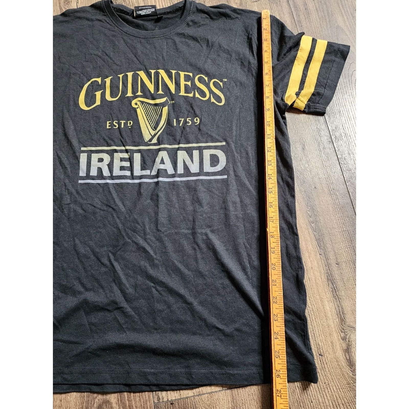 Vintage Guinness Mens T-Shirt Black Harp Crew Neck Short Sleeve Large Cotton Officially Licensed"} Size US L / EU 52-54 / 3 - 4 Thumbnail