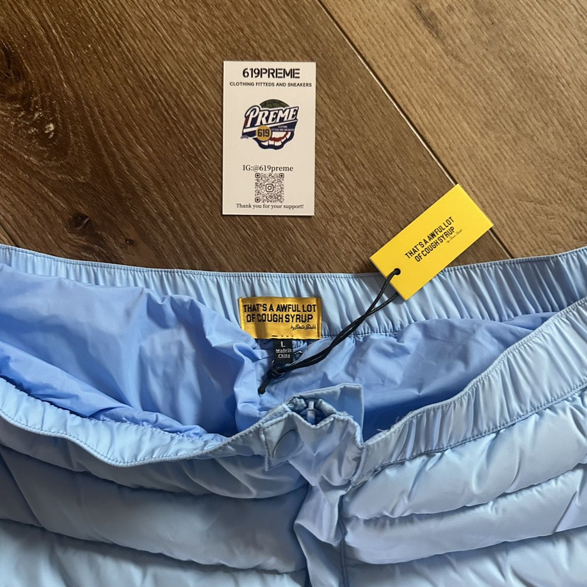 Awful Lot of Cough Syrup Thats awful lot of cough syrup puffer snow pants L 34-36 Size US 36 / EU 52 - 4 Thumbnail