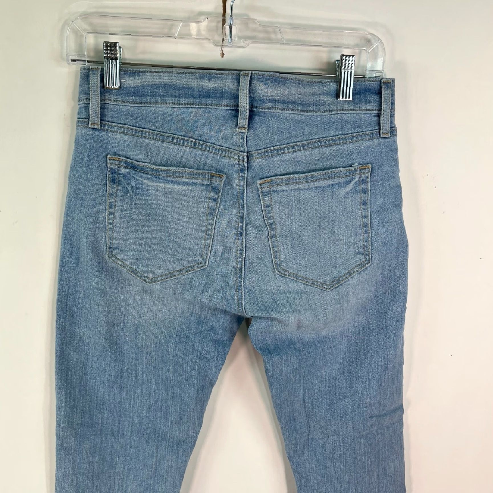 Loft Loft Jeans Women's Modern Skinny Distressed Hem Ankle Blue Denim Size 27/4 28X29 Size 27" / US 4 / IT 40 - 6 Thumbnail