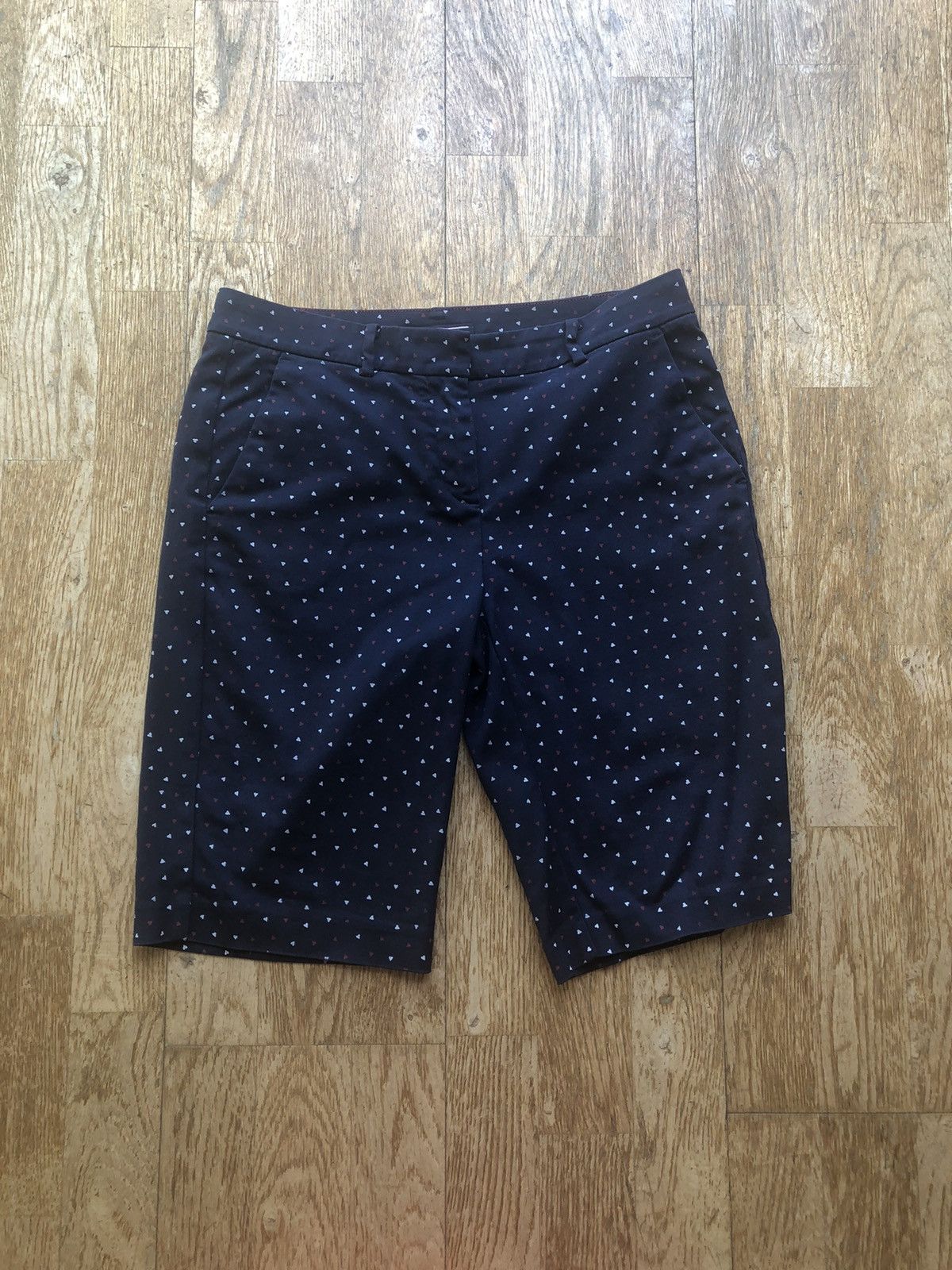 Tommy Hilfiger VINTAGE TOMMY HILFIGER QUALITY SHORTS Size 31" - 1 Thumbnail