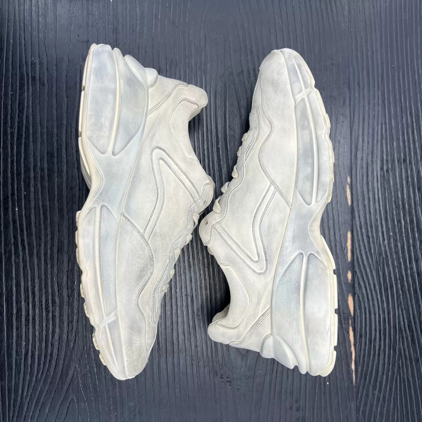 Gucci Gucci Rhyton Distressed Ivory 10/44 Size US 11 / EU 44 - 3 Thumbnail