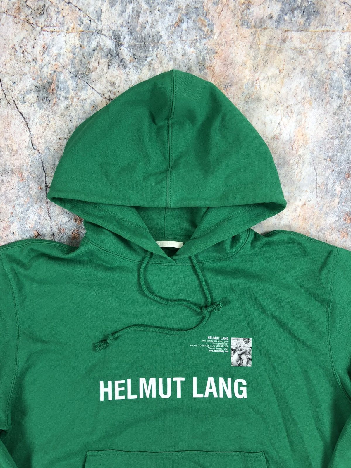 Helmut Lang Helmut Lang big logo hoodie ship one week from Spain Size US L / EU 52-54 / 3 - 4 Thumbnail