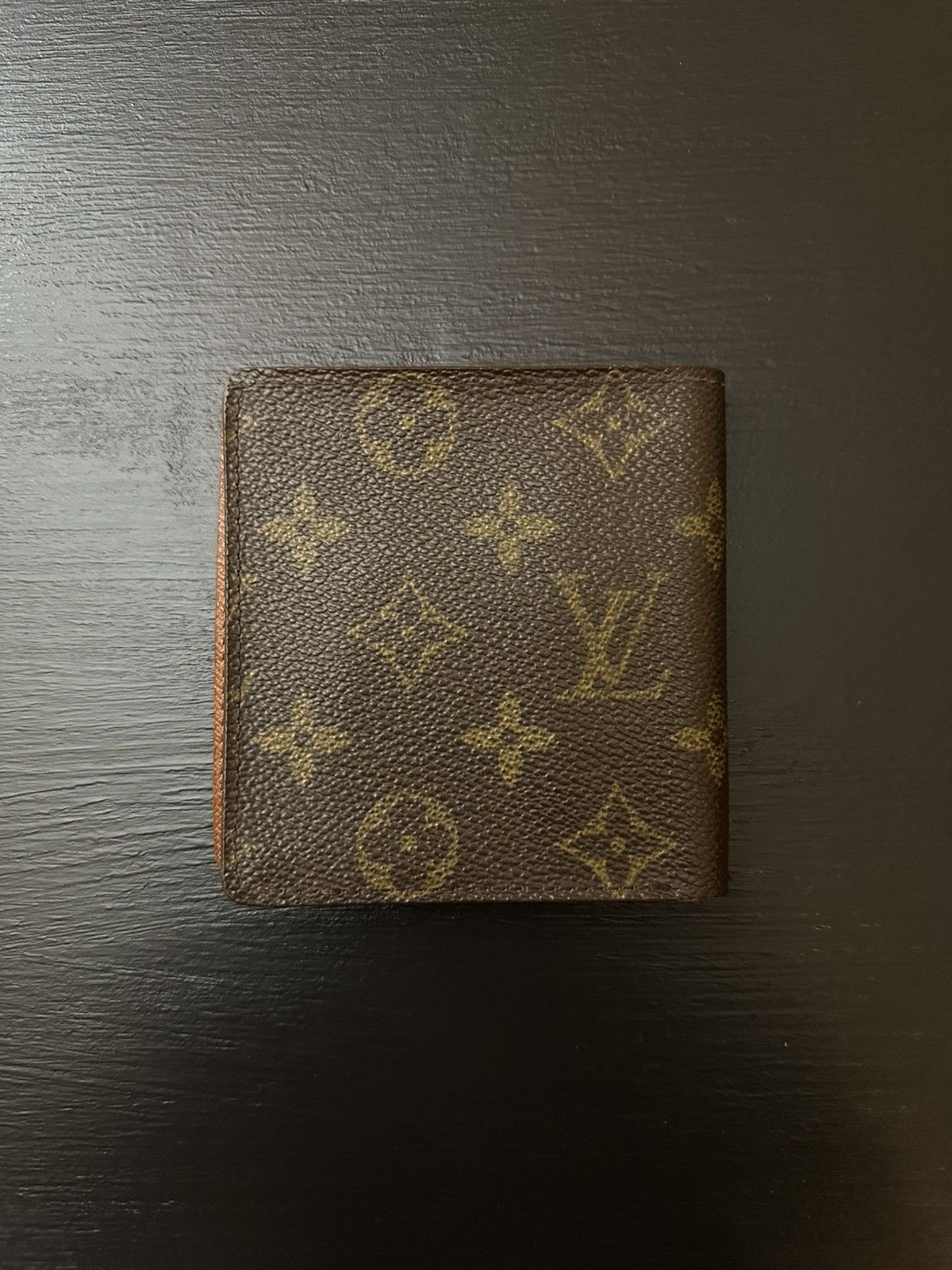 Louis Vuitton Louis Vuitton Wallet Size ONE SIZE - 2 Thumbnail
