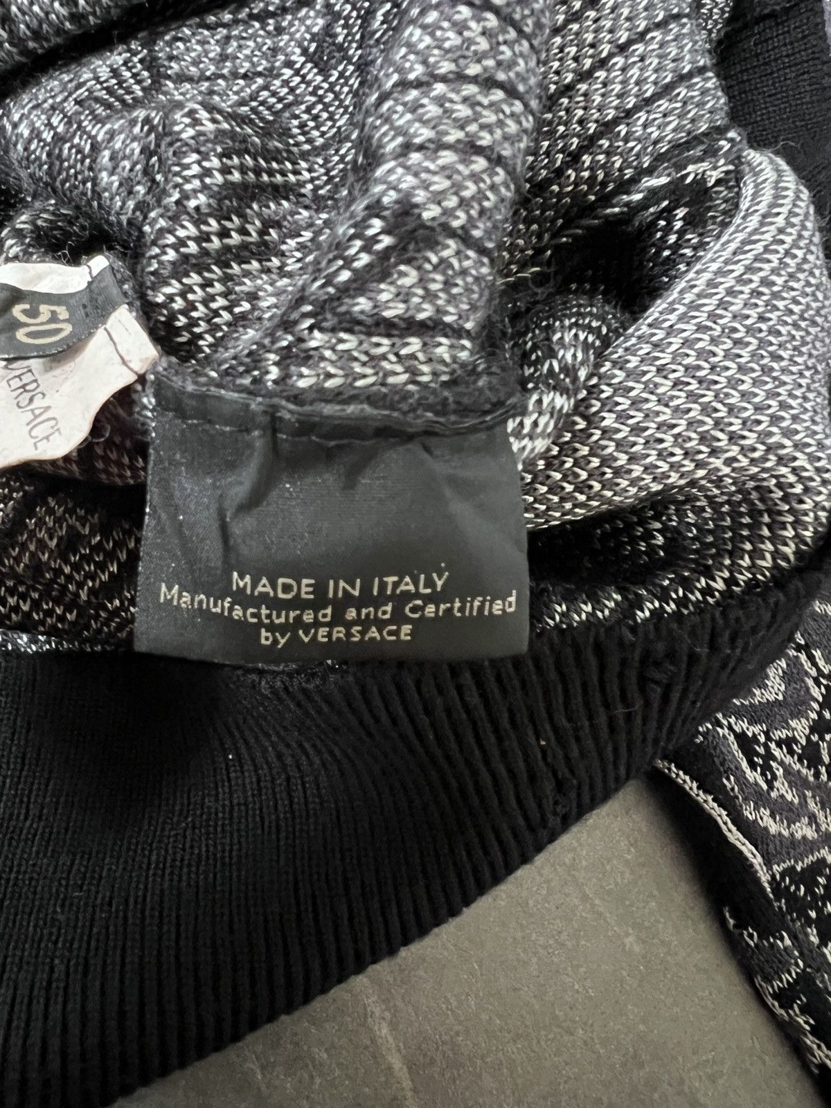 Versace Versace Motif Floral Knitwear Vintage Size US M / EU 48-50 / 2 - 8 Thumbnail