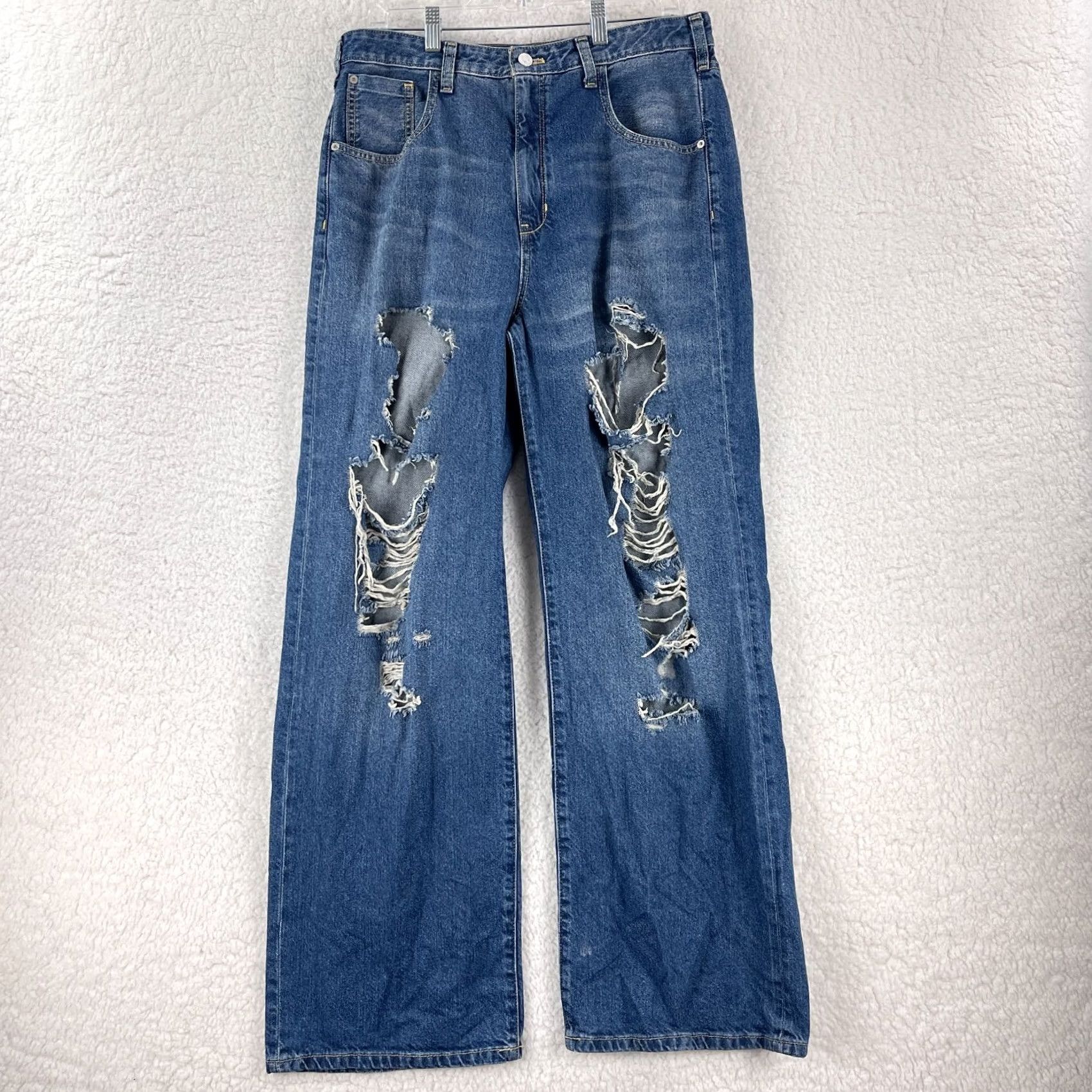 Vintage VINTAGE Anthropologie Pilcro Joey High Rise Straight Jeans Womens 31 Destroyed Denim Size 24" / US 00 / IT 34 - 2 Thumbnail