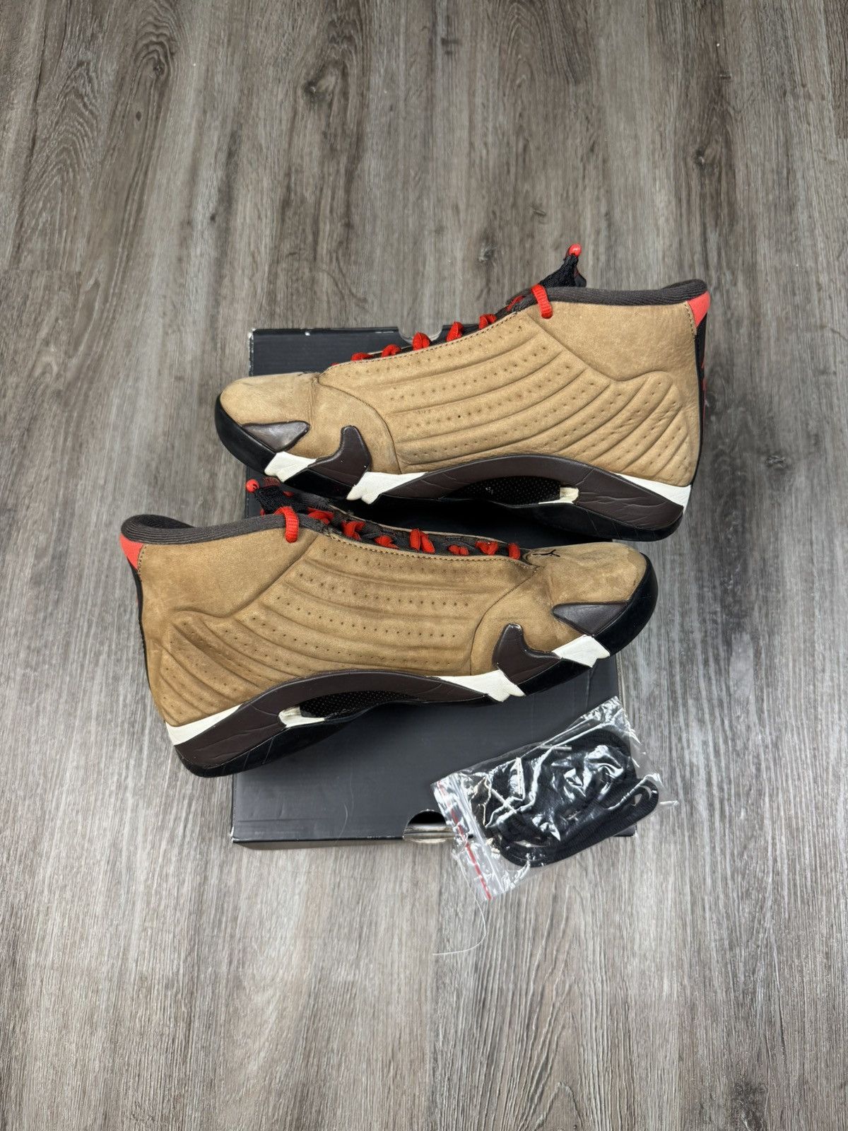 Jordan Brand Air Jordan 14 Retro Winterized Size 10 Size US 10 / EU 43 - 3 Thumbnail