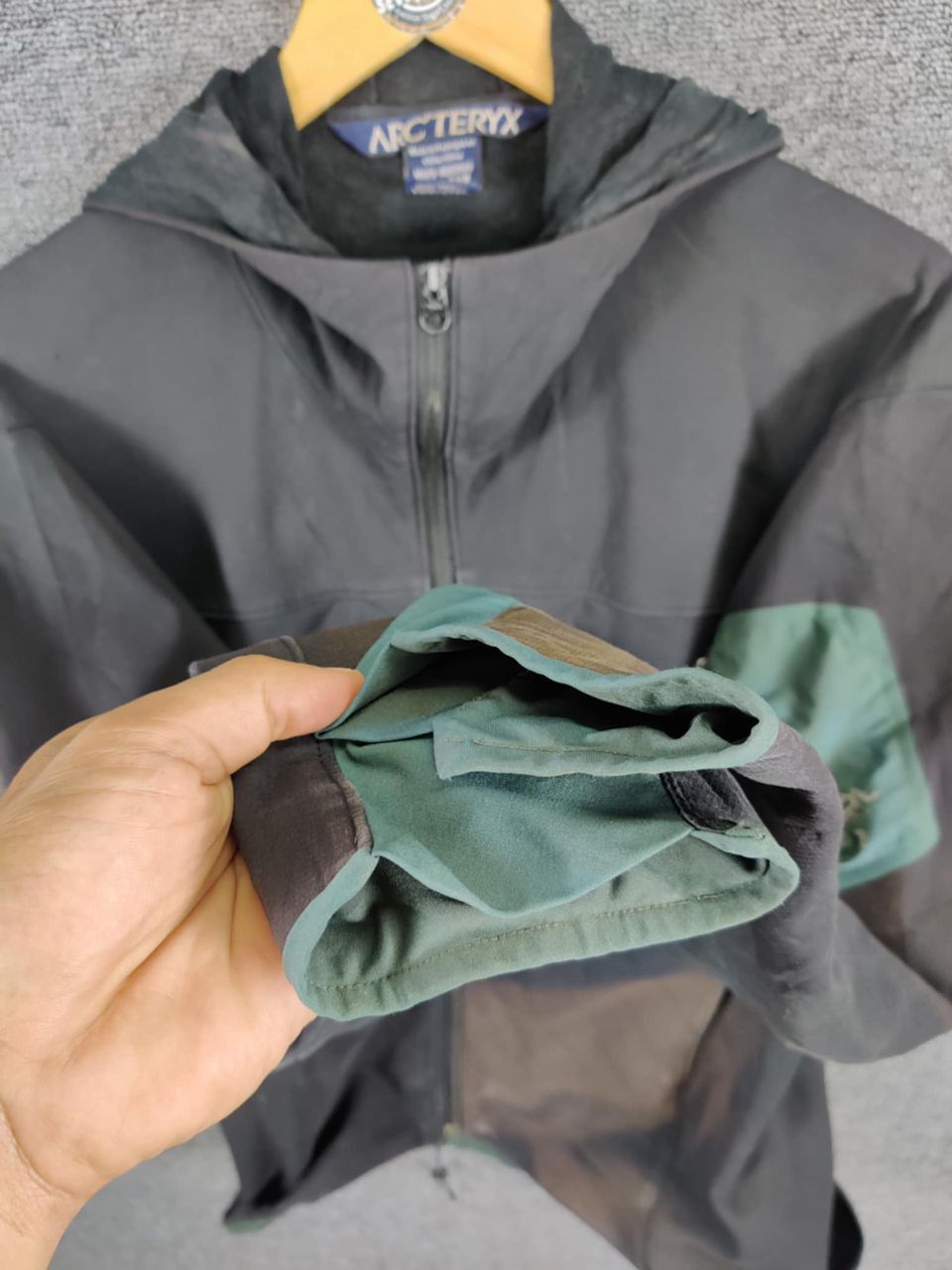 Arc'teryx Arcteryx Gamma MX Sun Faded Hoodie Jacket Size US L / EU 52-54 / 3 - 14 Thumbnail