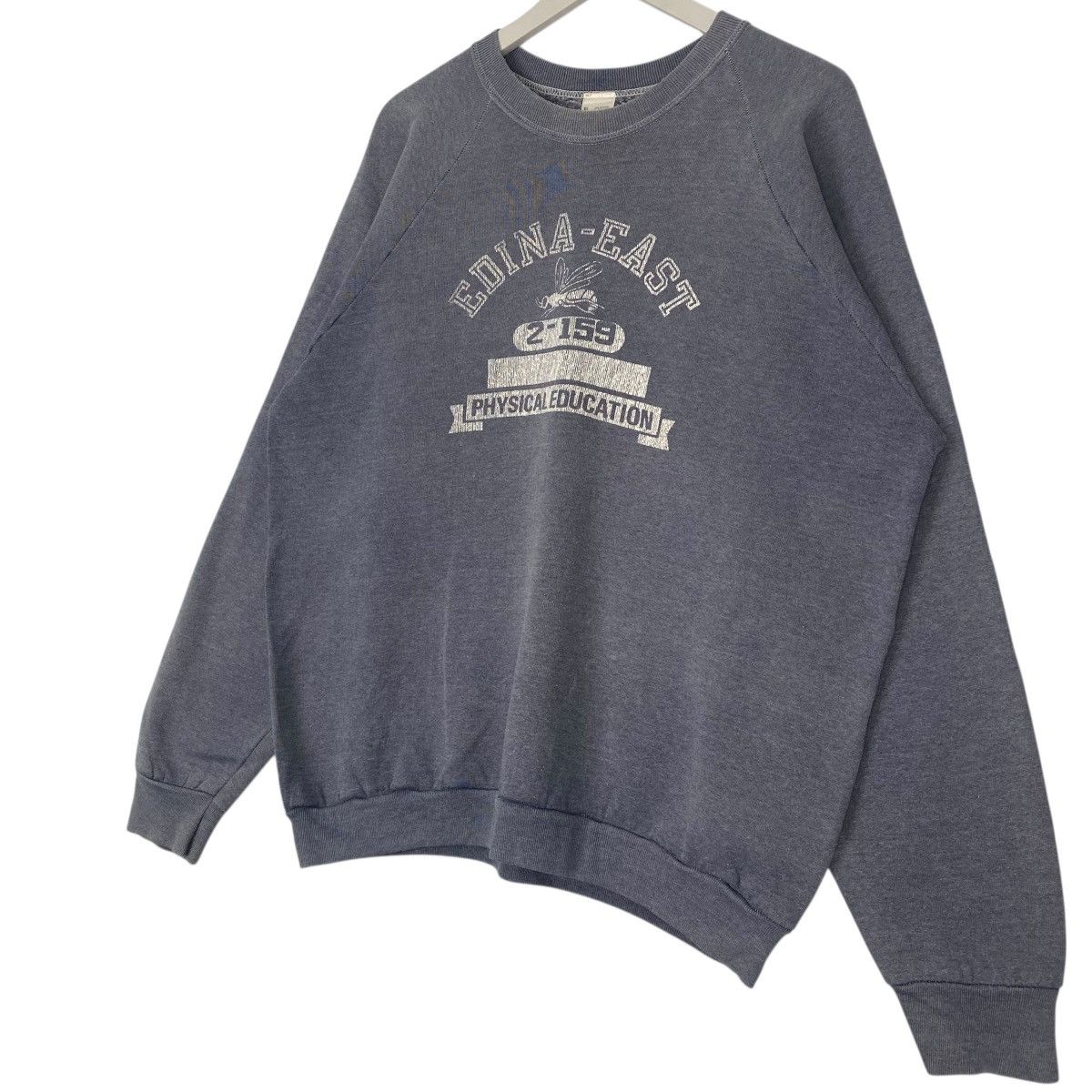 Other Vintage Fruit Of The Loom Sweatshirt Gray Pullover Size XL Size US XL / EU 56 / 4 - 2 Thumbnail