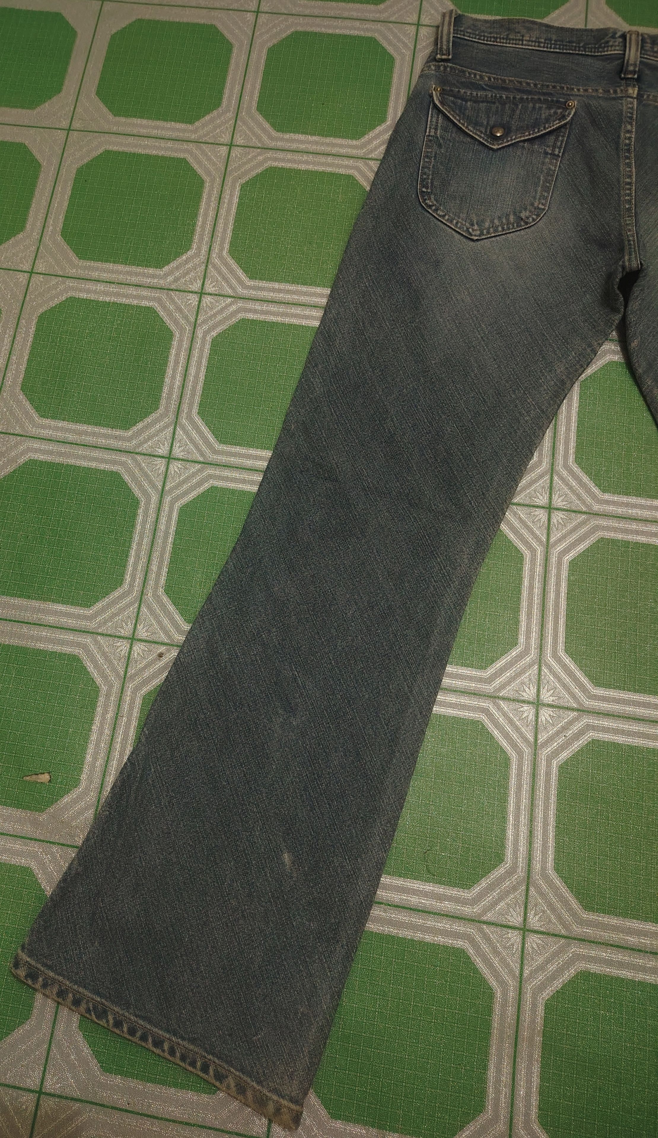 If Six Was Nine Japanese Lee Exclusive Flared Jeans Size US 31 - 17 Thumbnail