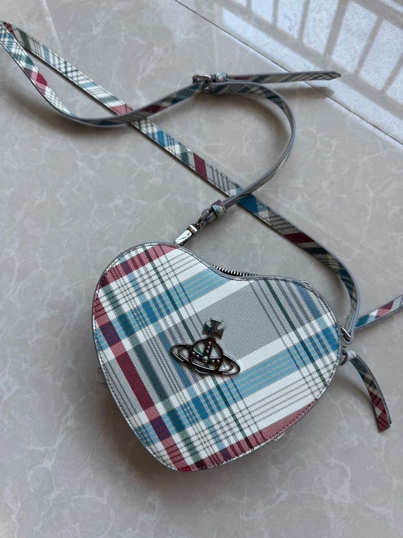 Vivienne Westwood Vivienne Westwood size os Love Bags Size ONE SIZE - 1 Thumbnail