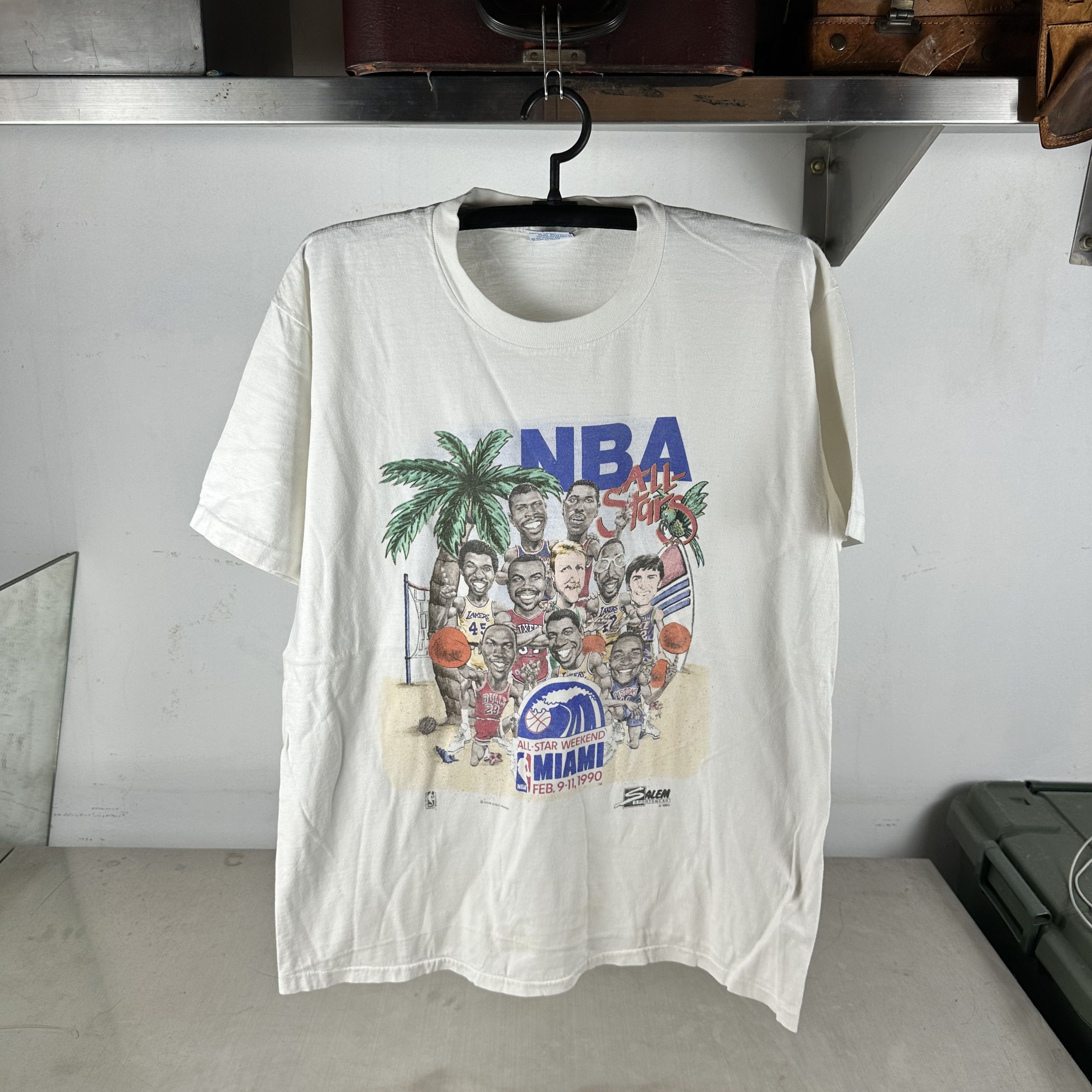 Vintage Vintage 1990 NBA All Star Weekend Caricature Salem T-shirt Size US L / EU 52-54 / 3 - 1 Thumbnail