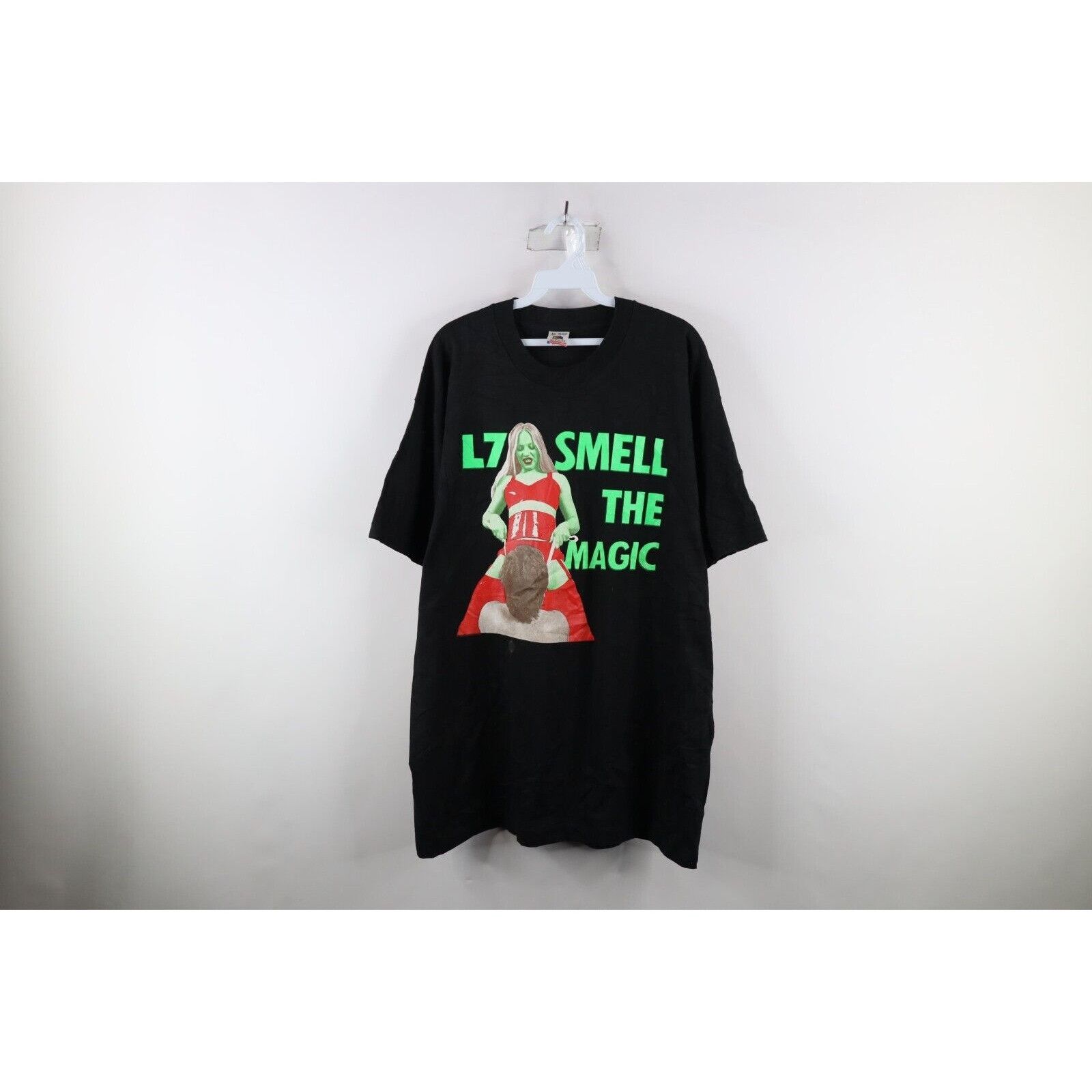 image of Vintage 90's Smell The Magic L7 Band T-Shirt in Black, Men's (Size XL)