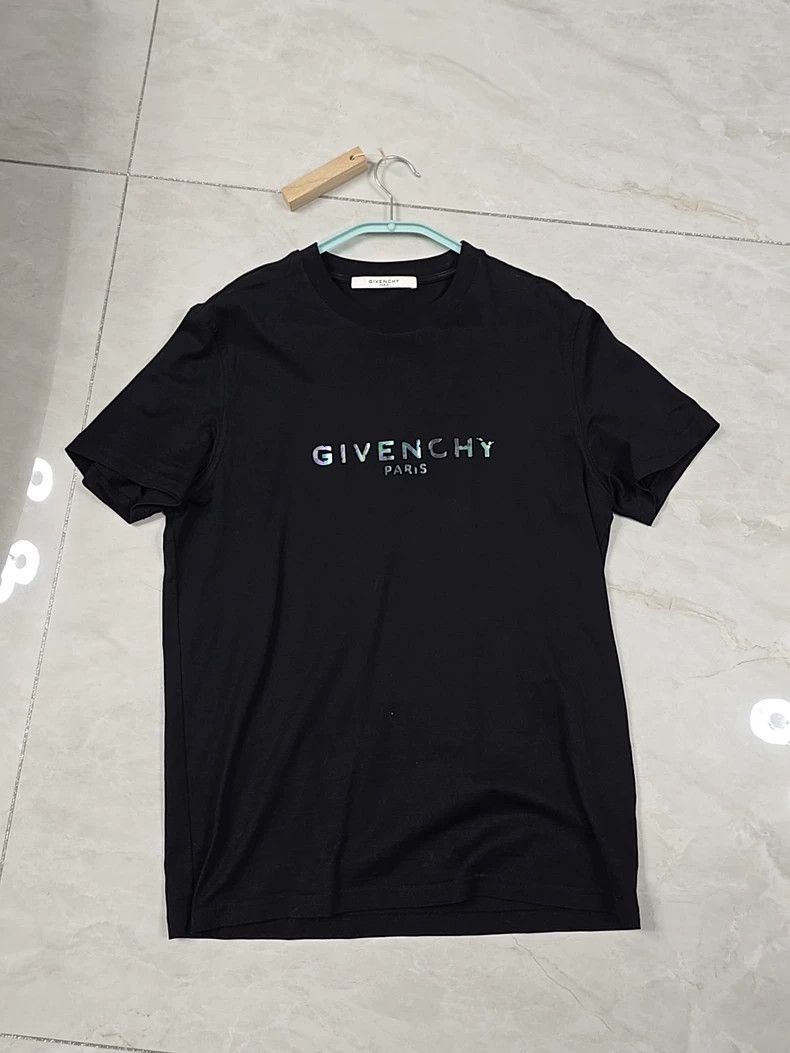 Givenchy Givenchy Laser letter short sleeve T-shirt Size US M / EU 48-50 / 2 - 1 Thumbnail