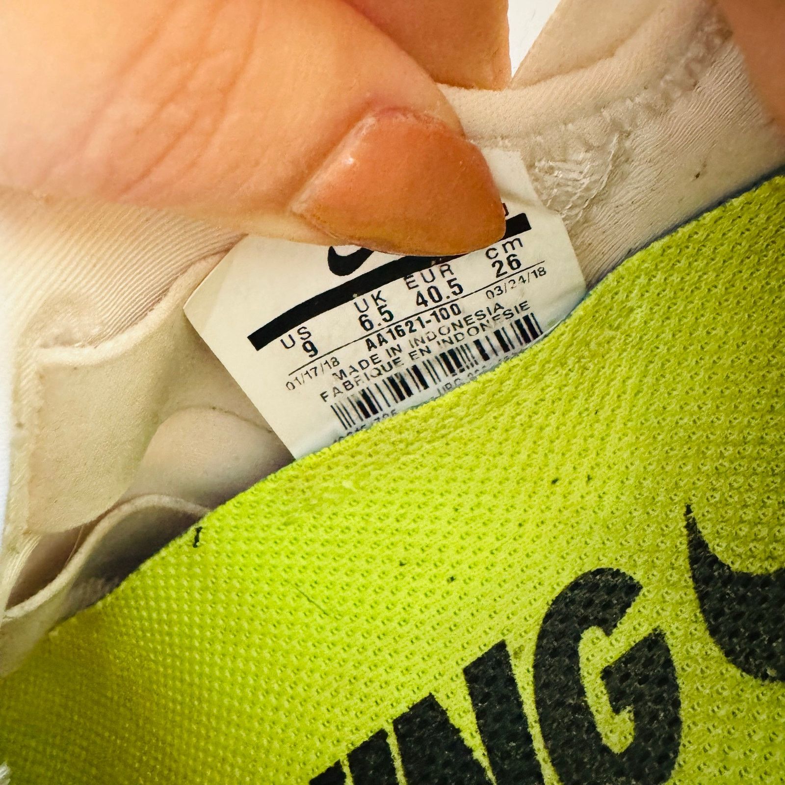 Nike NIKE White Free Rn CMTR 2018 Toggle Running Shoes Sneakers 9 Size US 9 / IT 39 - 10 Thumbnail