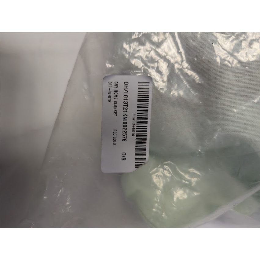 Off-White o1rshd1 Size: OS / CNY Home Blanket in Red Gold Size ONE SIZE - 22 Thumbnail
