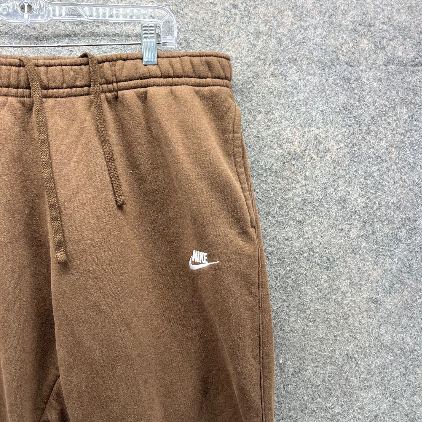 Nike Nike Sweatpants Mens XL Brown Fleece Joggers Club Fleece Sportswear Streetwear Size US 36 / EU 52 - 5 Thumbnail