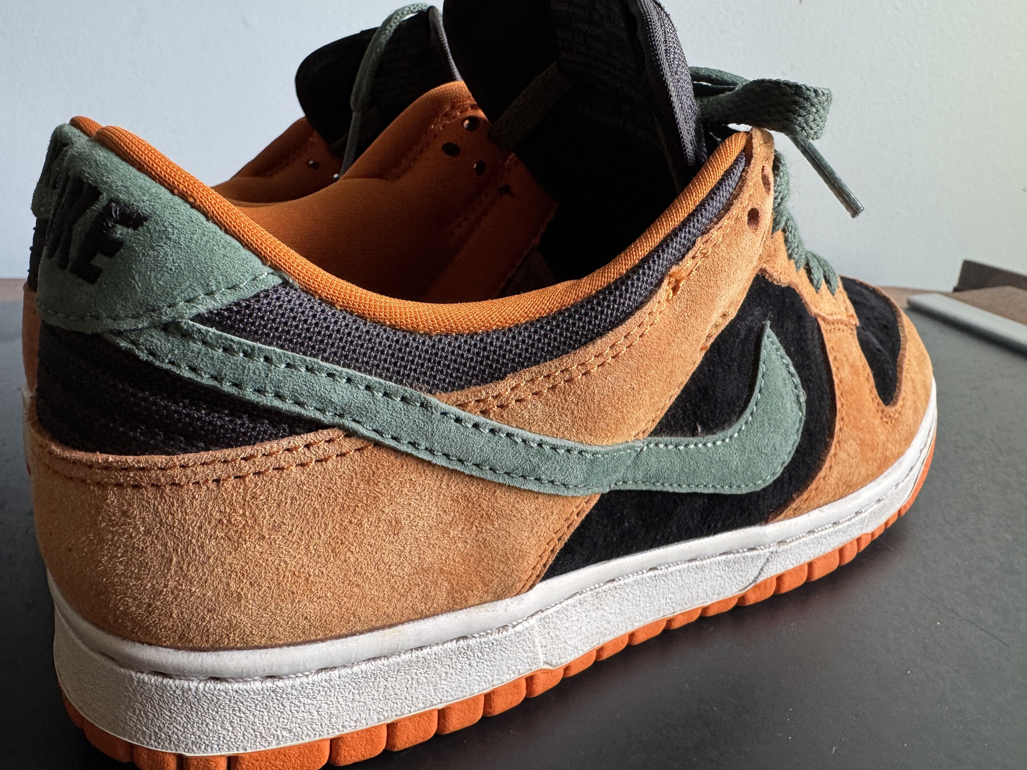 Nike Nike Dunk Low 'Cemaric' Size US 7.5 / EU 40-41 - 17 Thumbnail