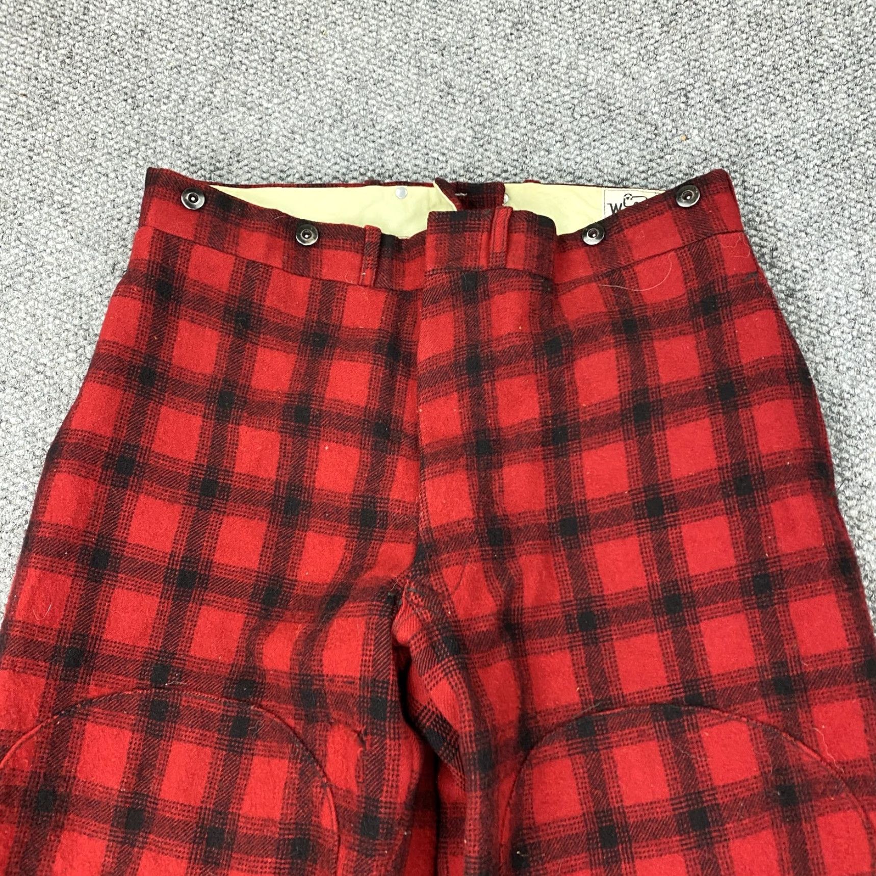 Vintage VINTAGE Woolrich Pants Mens Medium Red Black Plaid Wool Hunting Outdoors 80s USA Pants Mens Medium Red Black Plaid Woolrich 80s USA Size US 31 - 2 Thumbnail
