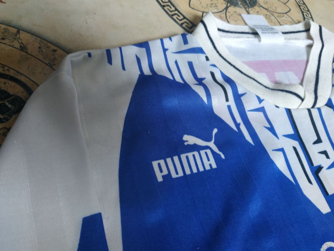 Puma Vintage 90s Puma Football Jersey Made in Germany L Size US L / EU 52-54 / 3 - 14 Thumbnail