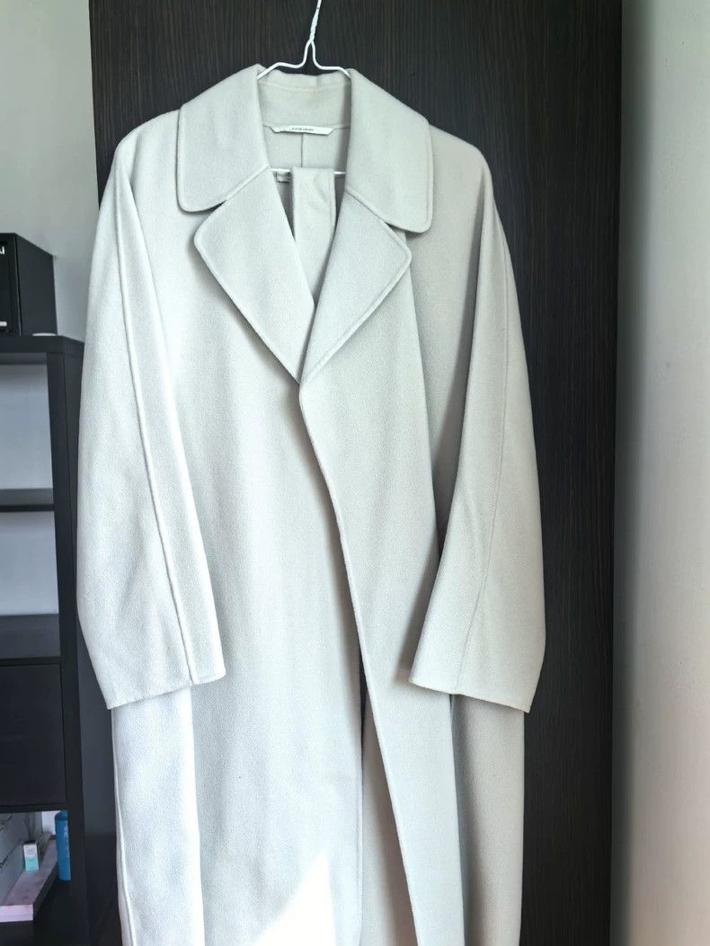 Max Mara Max Mara Reversible wool coat classic bathrobe slouchy len Size M / US 6-8 / IT 42-44 - 1 Thumbnail