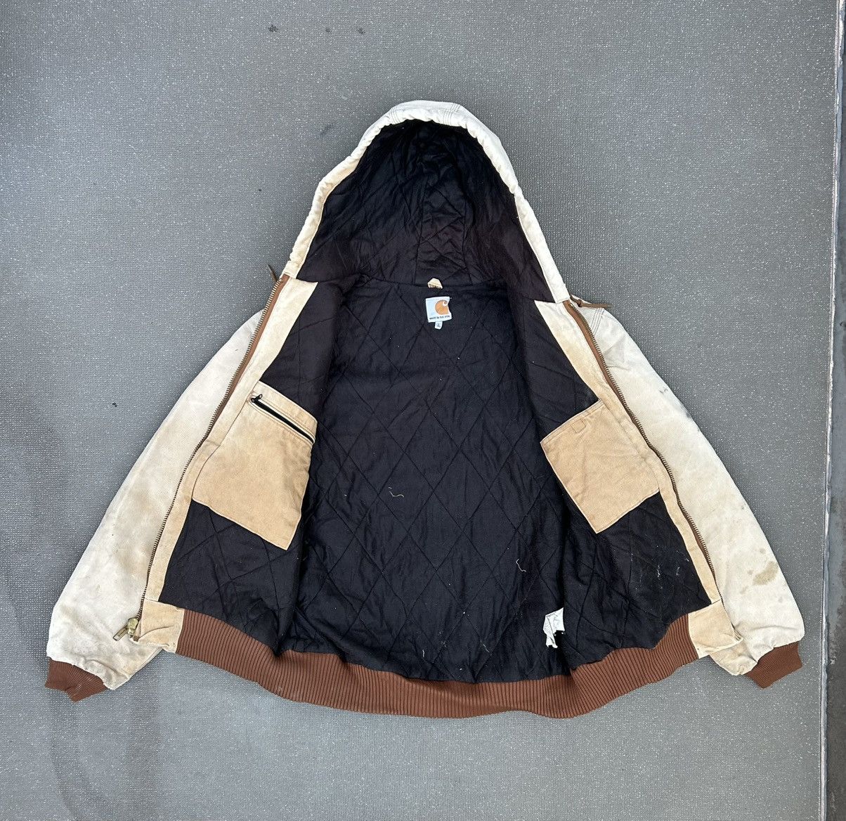 Carhartt Carhartt work jacket tall faded distressed USA made Size US L / EU 52-54 / 3 - 9 Thumbnail