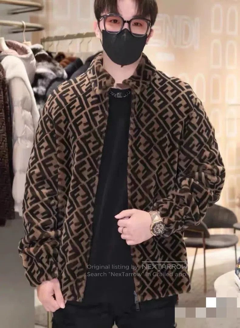 Fendi Fendi Reversible fur-lined coat Size US M / EU 48-50 / 2 - 9 Thumbnail