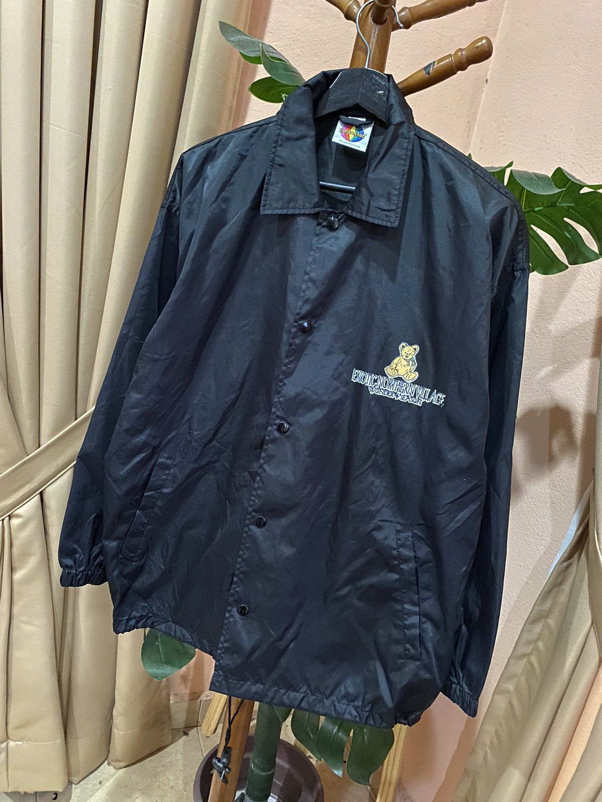 London Fog Vintage London Fog Black Coach Jacket Northern Village Size US M / EU 48-50 / 2 - 2 Thumbnail