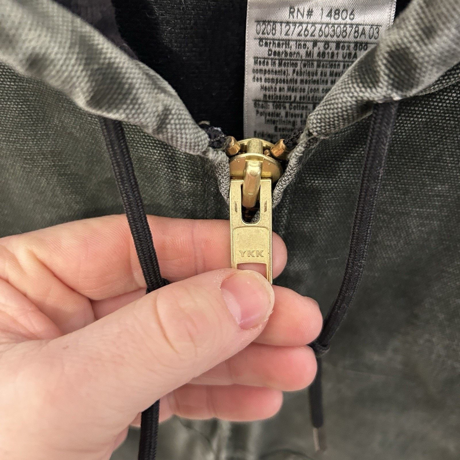 Carhartt Vintage Carhartt Quilted Hooded Active Jacket “Moss Green” Size US L / EU 52-54 / 3 - 14 Thumbnail