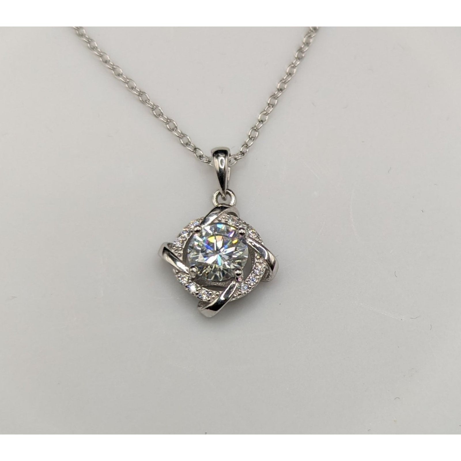 Other Moissanite Windmill Necklace 925 Silver NWT Size ONE SIZE - 4 Thumbnail