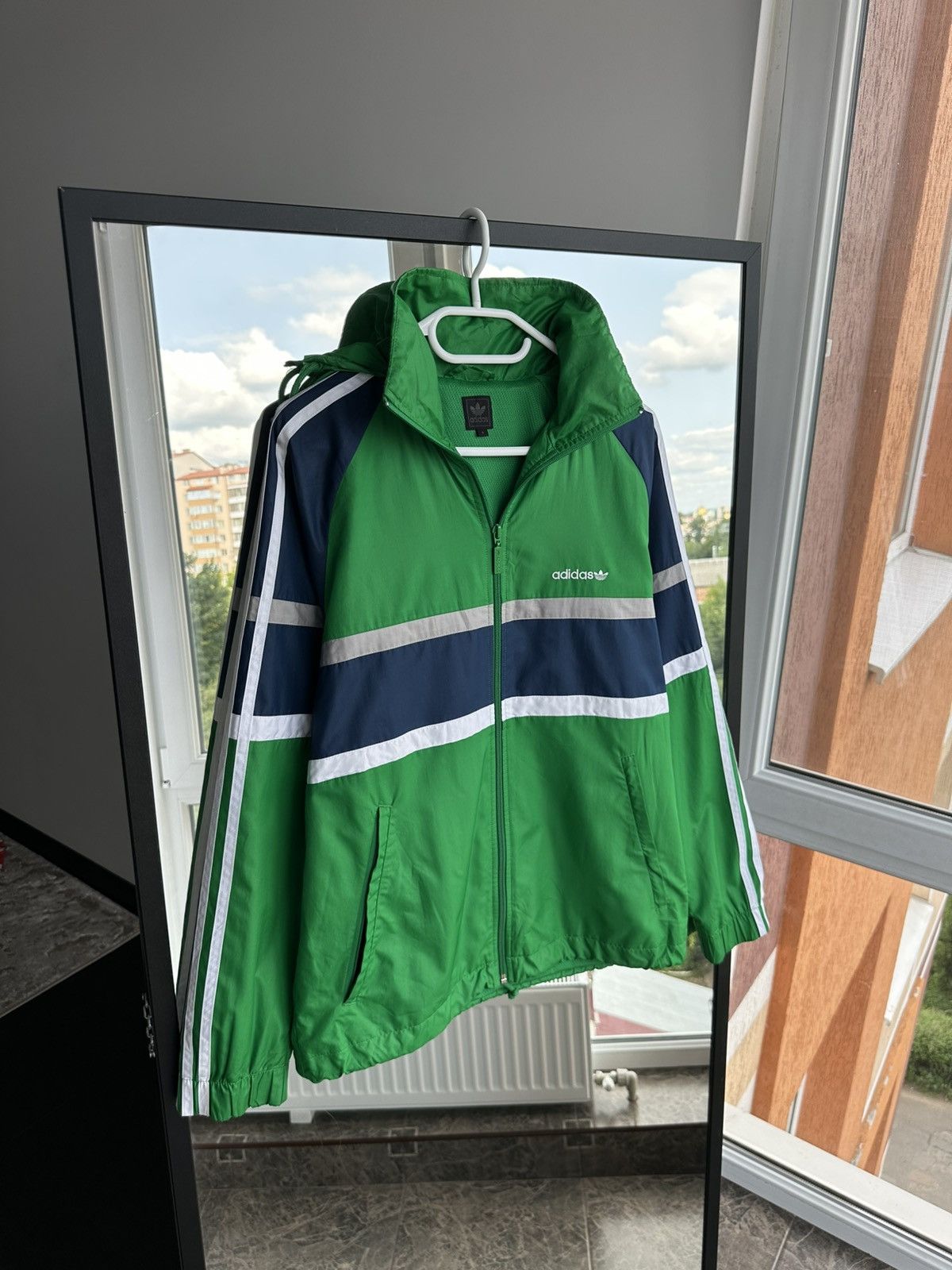 Adidas Vintage Adidas Firebird 00s Nylon Green Men's Jacket Sz S Size US S / EU 44-46 / 1 - 1 Thumbnail
