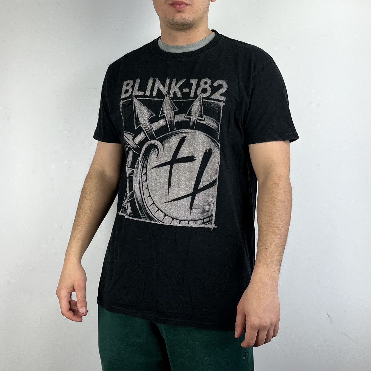 Band Tees Blink-182 Tshirt rock band size Large Size US L / EU 52-54 / 3 - 1 Thumbnail