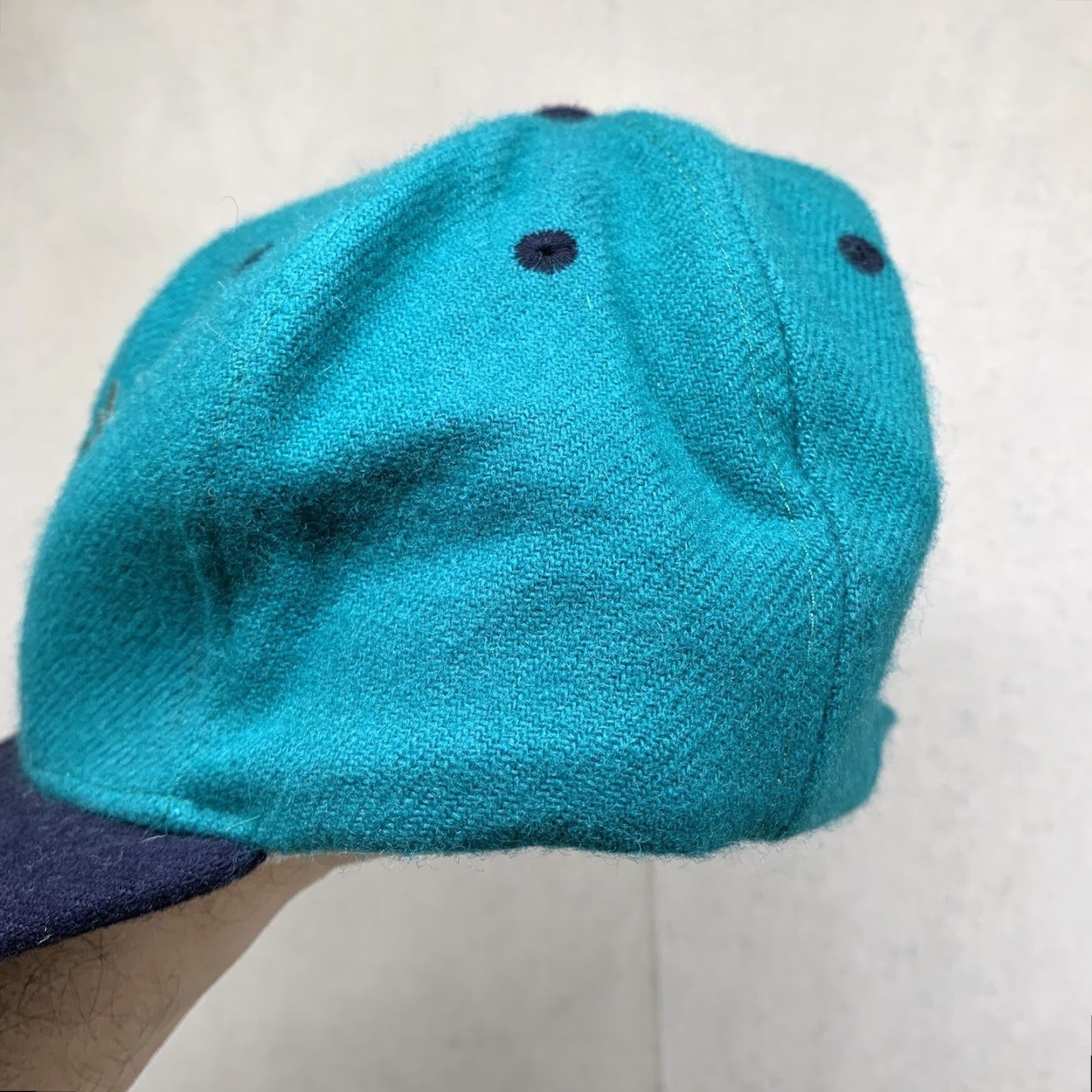 Vintage VINTAGE Fiesta Texas Cap San Antonio Theme Park Snapback Teal Wool Embroidered Logo 90s Classic Unisex Adults Adjustable Size US M / EU 48-50 / 2 - 5 Thumbnail