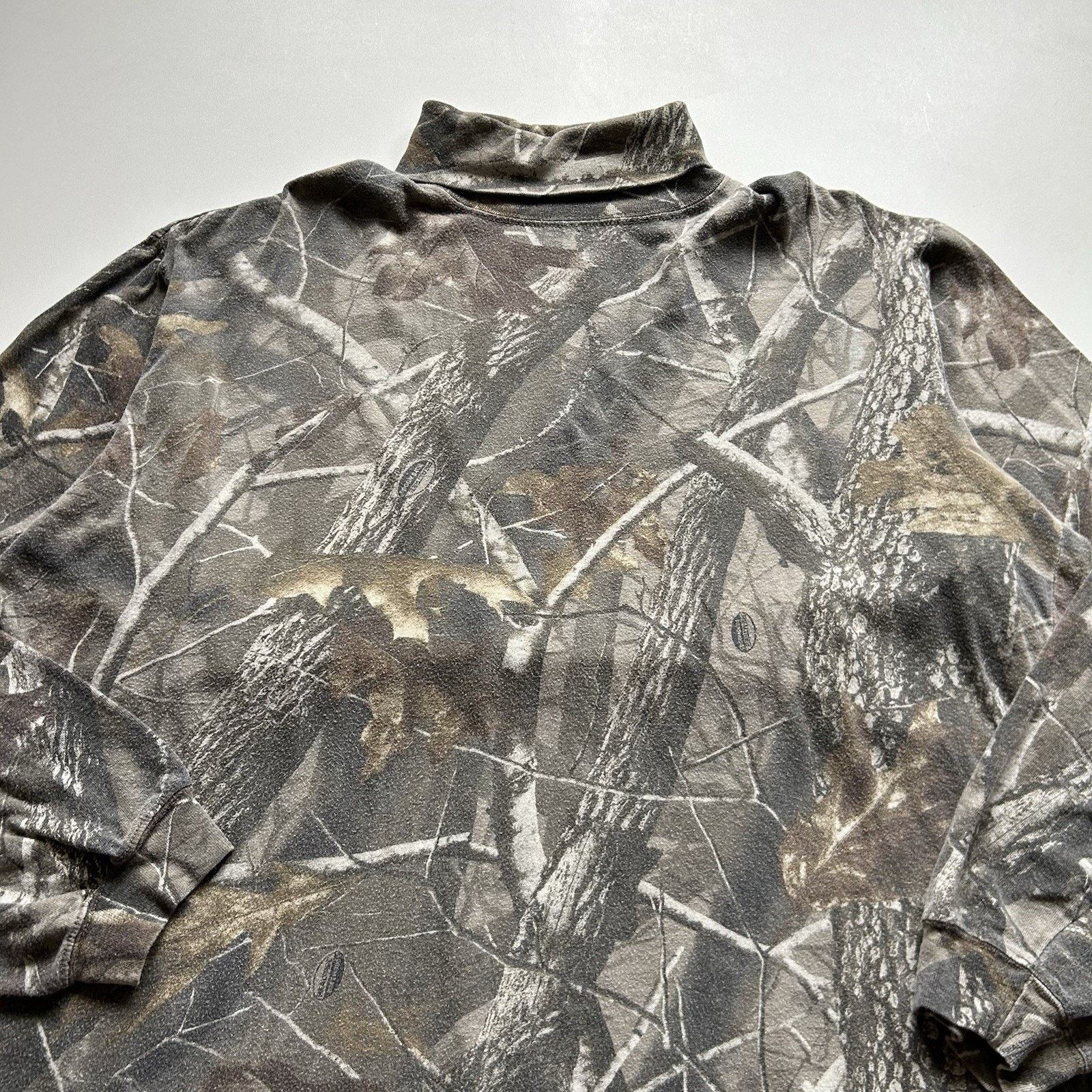 Realtree × Vintage Vintage Realtree Camo T Shirt Large Long Sleeve Turtleneck Size US L / EU 52-54 / 3 - 2 Thumbnail