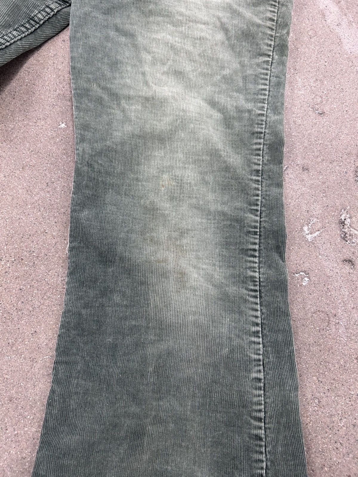 Levi's Vintage Levi’s Corduroy Flares Jeans Green 70s Hippie Size US 30 / EU 46 - 8 Thumbnail
