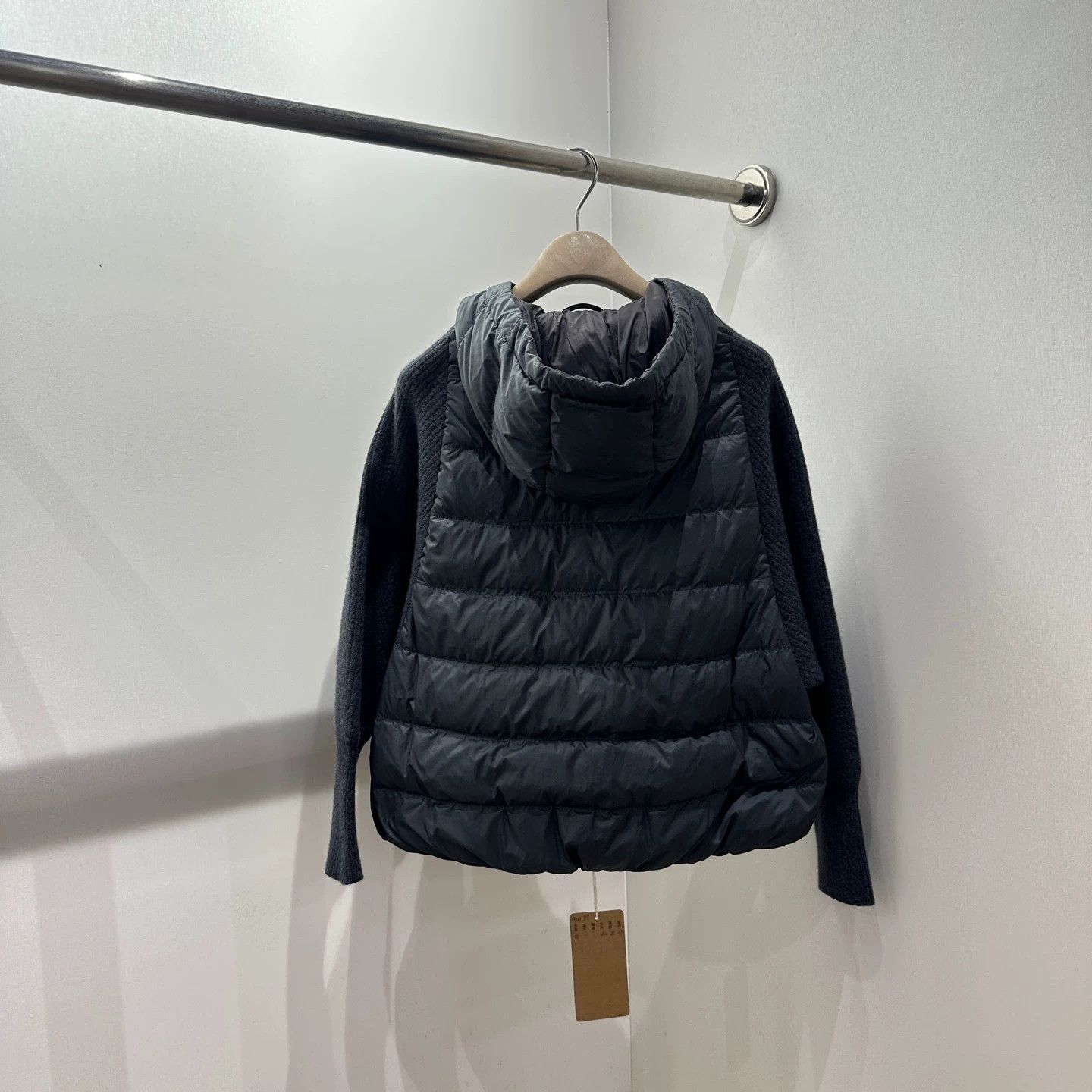 Brunello Cucinelli Brunello Cucinelli mar99 colorblocked hooded down wool Size S / US 4 / IT 40 - 2 Thumbnail