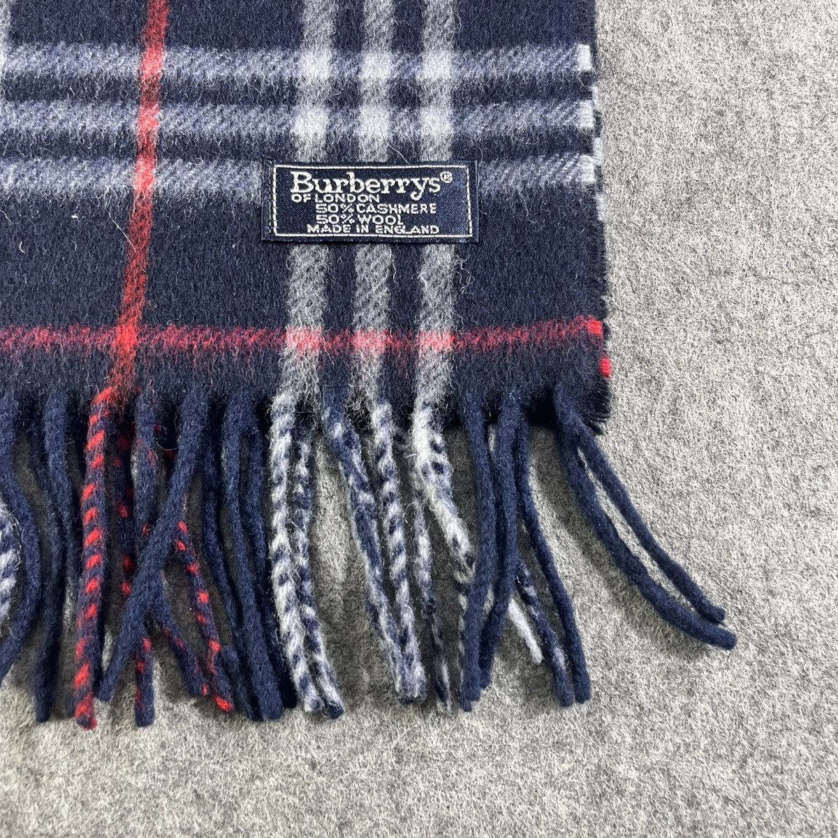 Burberry Burberry Scarf / Muffler / Neckwear T822 Size ONE SIZE - 7 Thumbnail