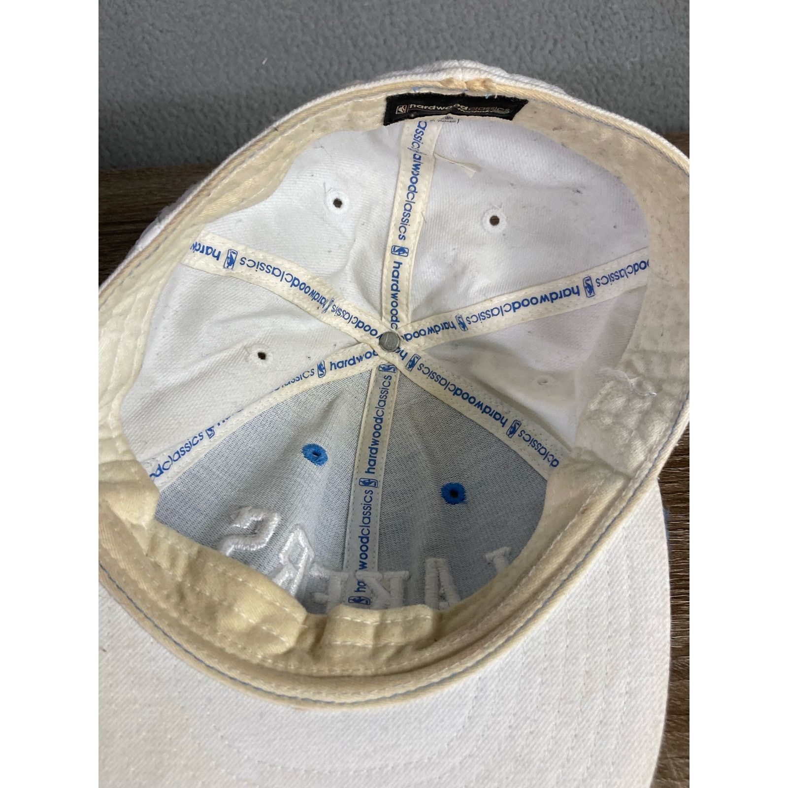 Reebok Reebok Los Angeles Lakers NBA Fitted 100% Wool Hat Size ONE SIZE - 2 Thumbnail