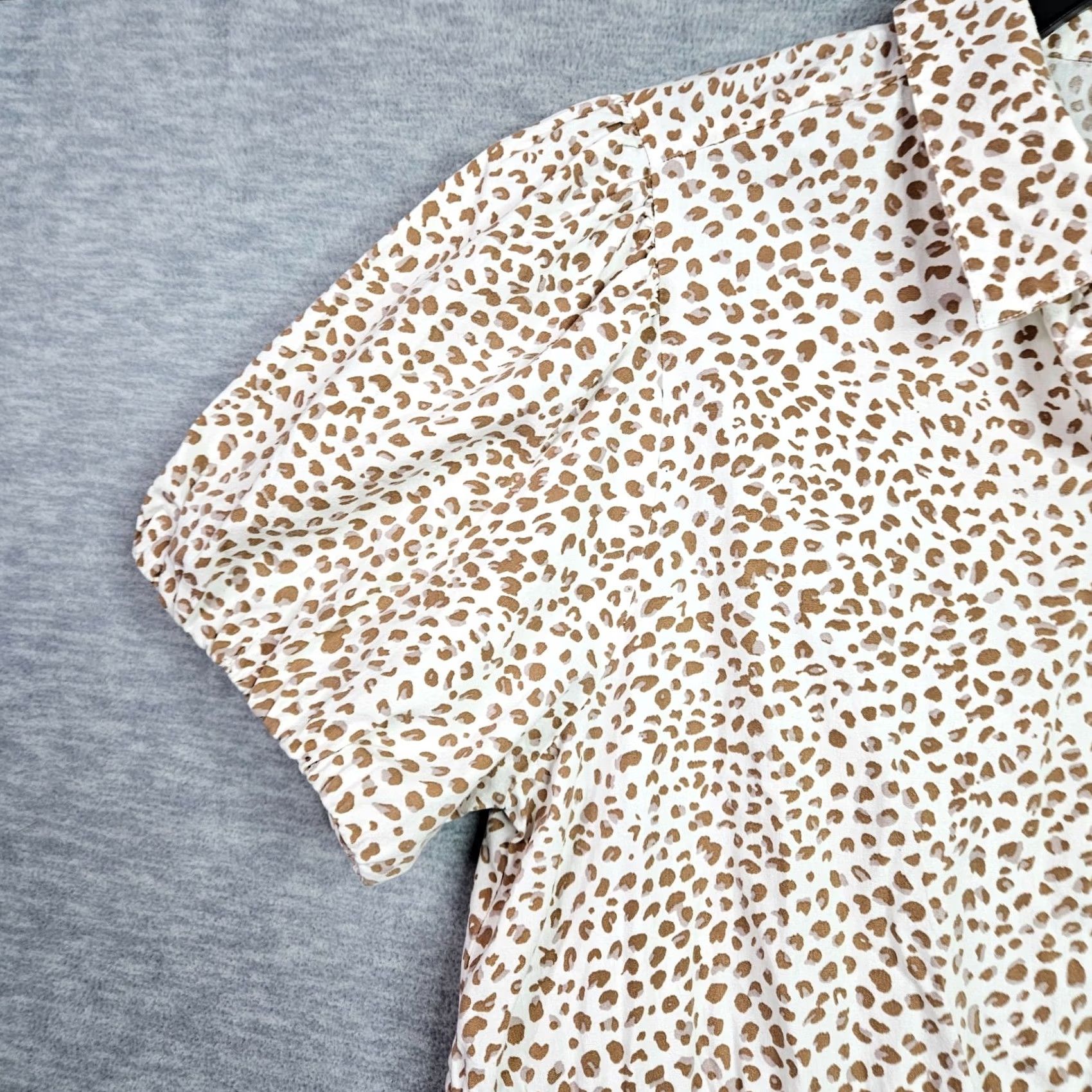 J.Crew J.CREW Women's Button Up Short Sleeve Collared Mini Dress Animal Print Size 8 Size 30" / US 8 / IT 44 - 3 Thumbnail