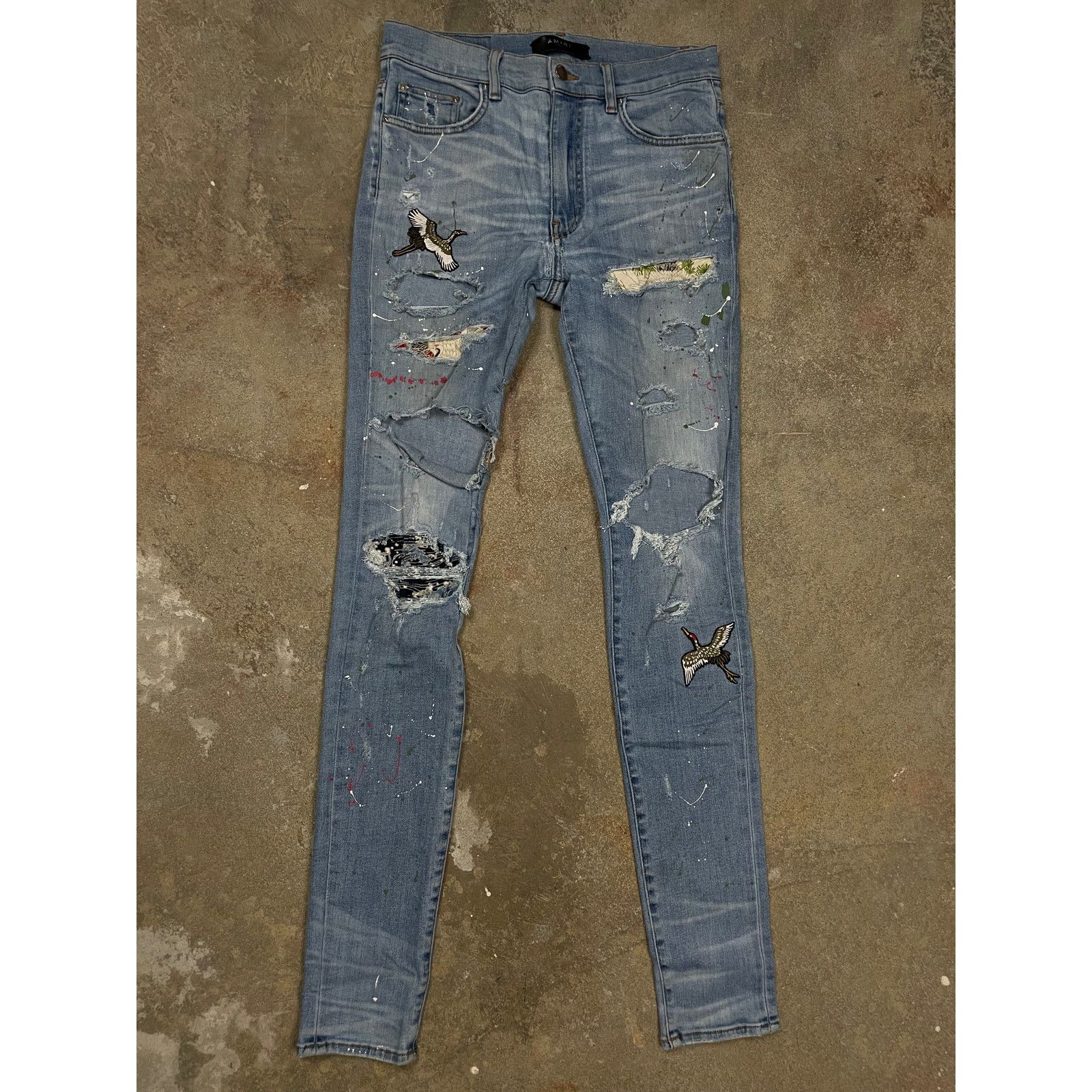 Amiri Amiri Thrasher Lightwash Swan Patch 31 Used Size US 31 - 1 Thumbnail