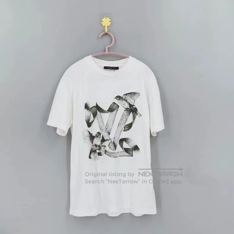 Louis Vuitton Louis Vuitton White Dove Short Sleeve. Size US XS / EU 42 / 0 - 1 Thumbnail