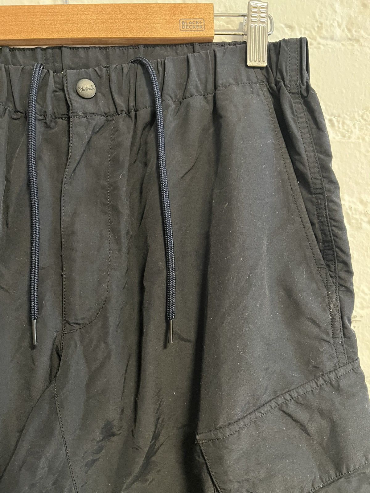 Woolrich Woolen Mills Woolrich Men’s Black Cargo Pants - M (34”) Size US 36 / EU 52 - 2 Thumbnail