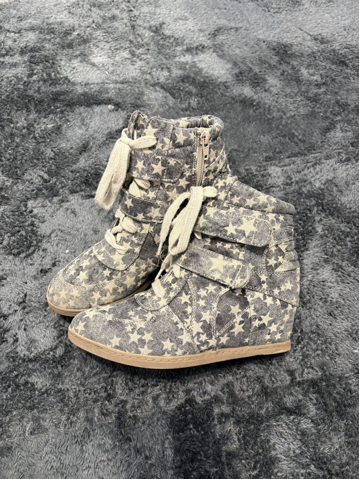 Isabel Marant RARE Vintage Isabel Marant Style Y2K Sneakers Stars Size US 6 / IT 36 - 2 Thumbnail