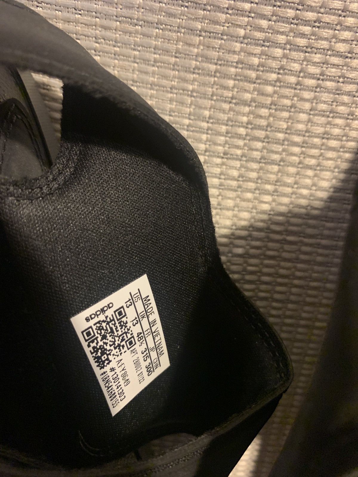 Adidas NEW Adidas Adilette black slides heel strap size 13M/W14 Size US 13 / EU 46 - 6 Thumbnail
