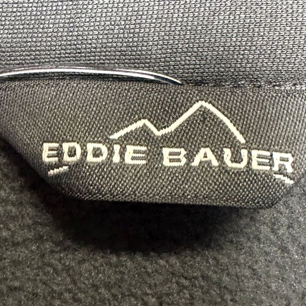 Eddie Bauer VINTAGE? Eddie Bauer Smooth Fleece Base Layer 1/2 Zip Mens 2XL Grey Pullover Shirt Mock Neck 100% Polyester Athletic Long Sleeve New with Tags Size US XXL / EU 58 / 5 - 6 Thumbnail