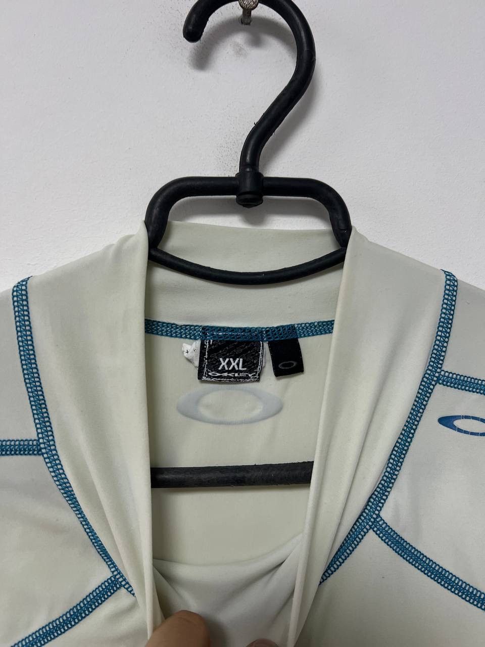 Other Vintage Oakley Compression Shirt Swim Run Athletic sz 2XL Size US XXL / EU 58 / 5 - 10 Thumbnail