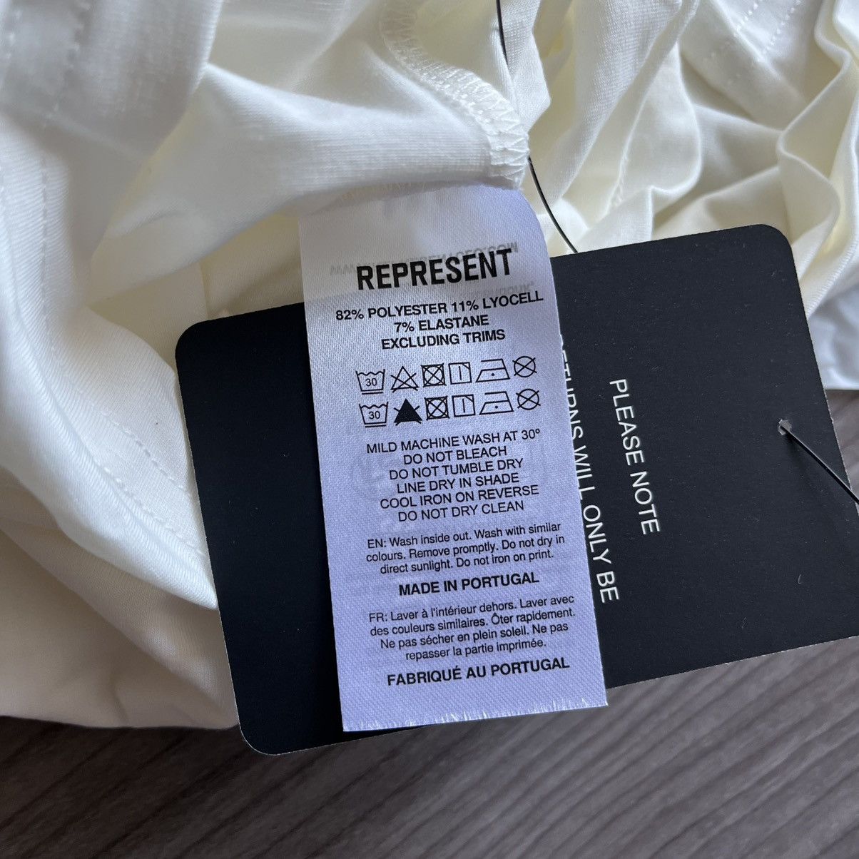 Represent Clo. Represent, 247 Oversized Tank in Flat White Size US L / EU 52-54 / 3 - 8 Thumbnail