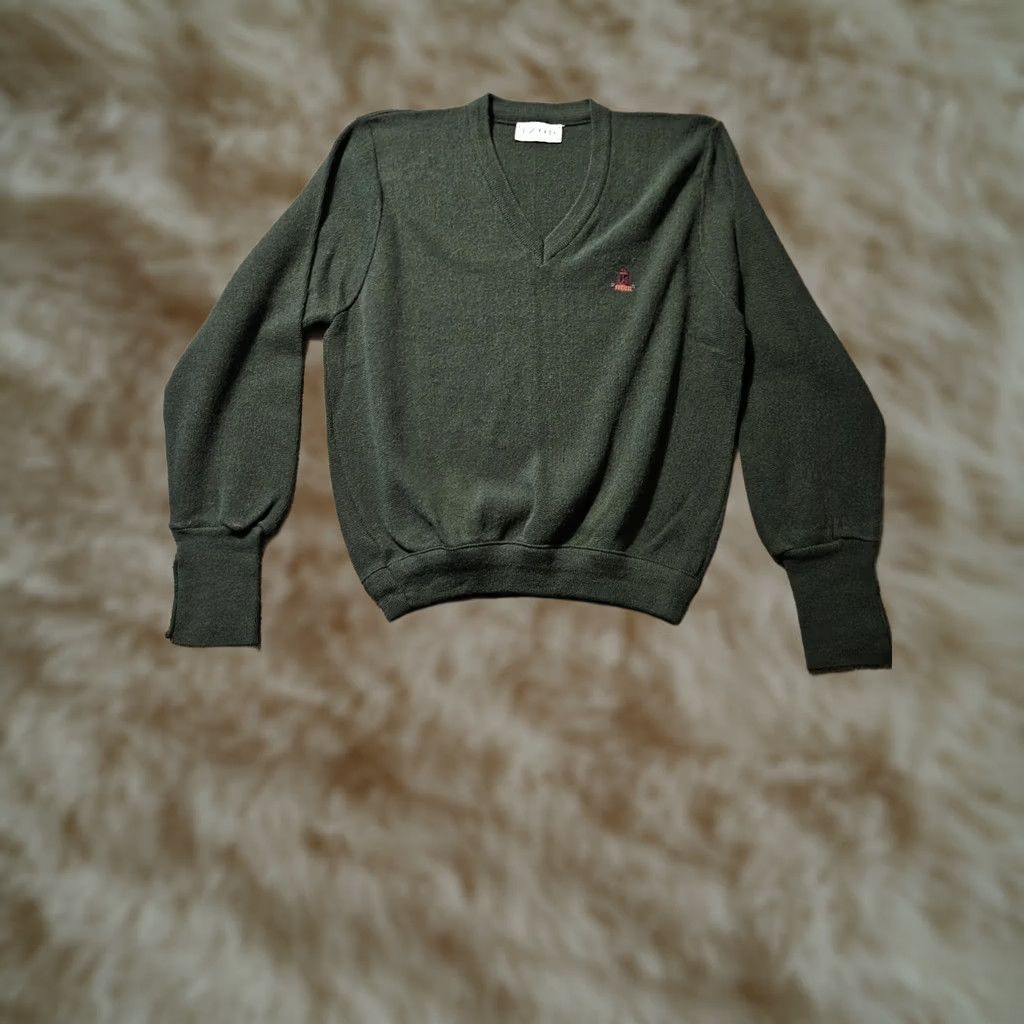 Izod VINTAGE IZOD Pullover Sweater Mens Medium Hunter Green V-Neck 100% Acrylic USA Size US M / EU 48-50 / 2 - 1 Thumbnail