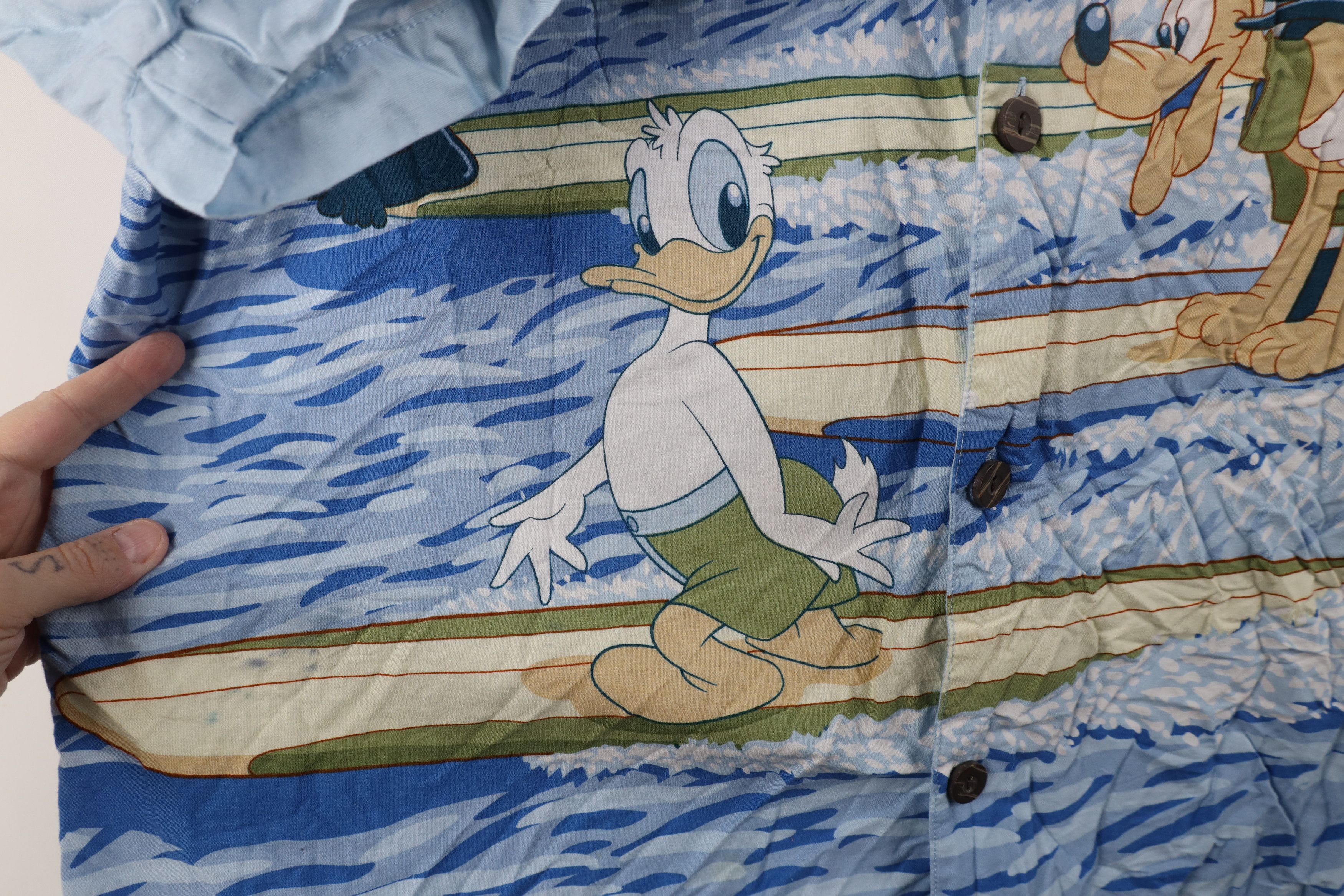 Disney Vintage 90s Y2K Disney All Over Print Collared Button Shirt Size US L / EU 52-54 / 3 - 9 Thumbnail