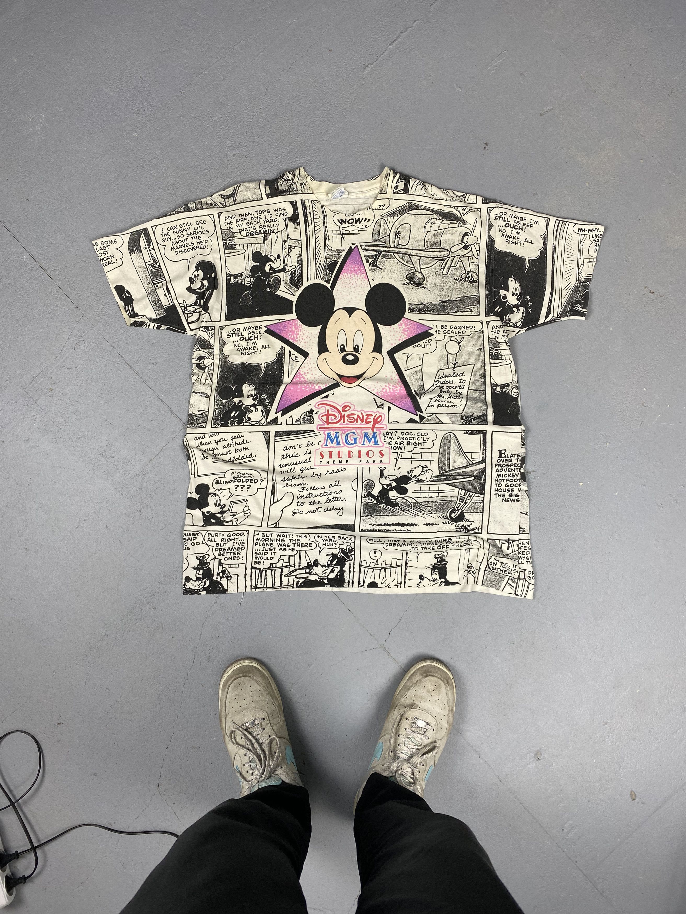 Disney × Vintage Vintage Disney MGM Studio Mickey Mouse Single Stitch T Shirt Size US XL / EU 56 / 4 - 2 Thumbnail