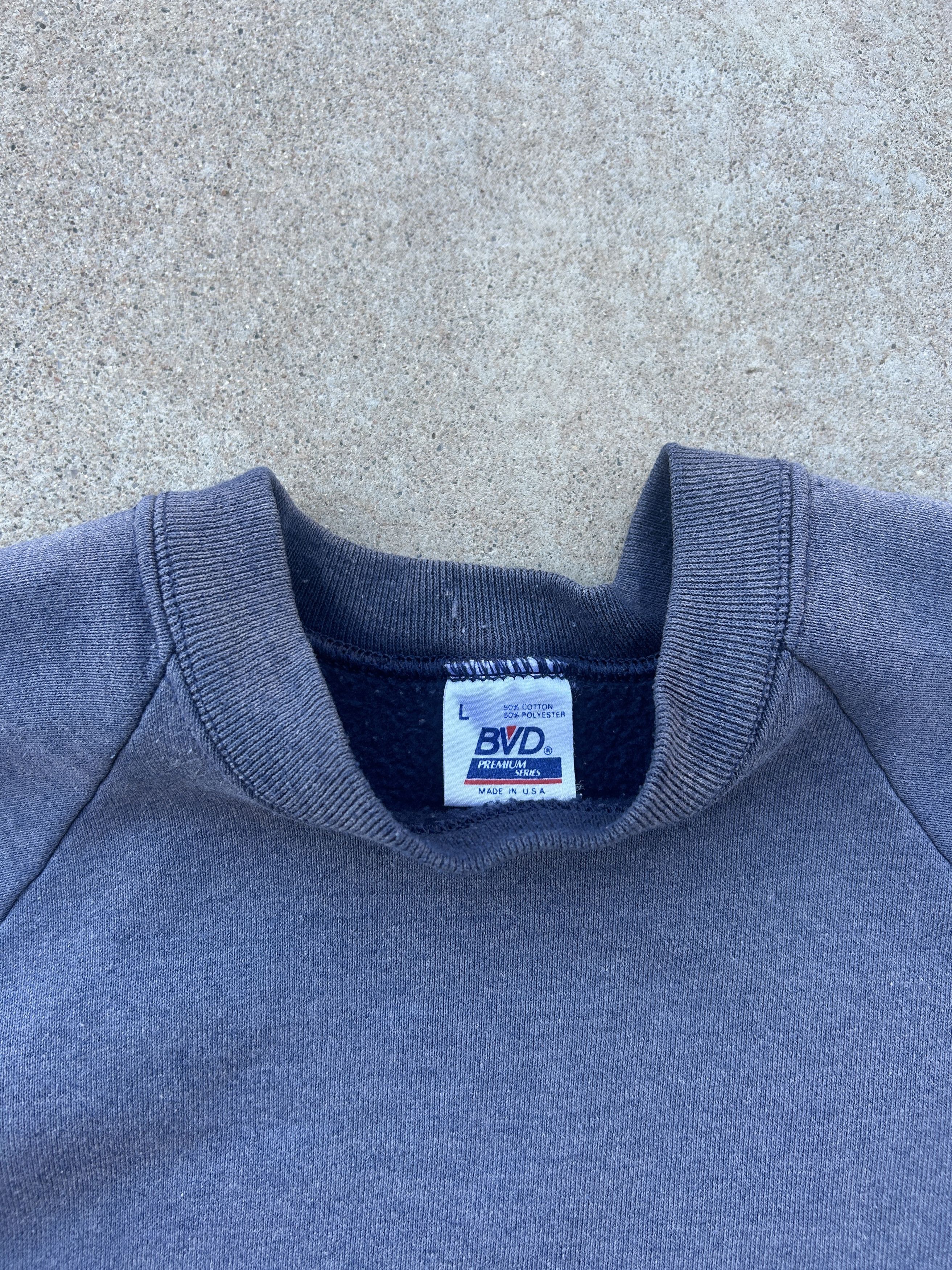 Other Vintage Stussy Style 8 Ball Blue Sun Faded Sweatshirt Size US L / EU 52-54 / 3 - 4 Thumbnail